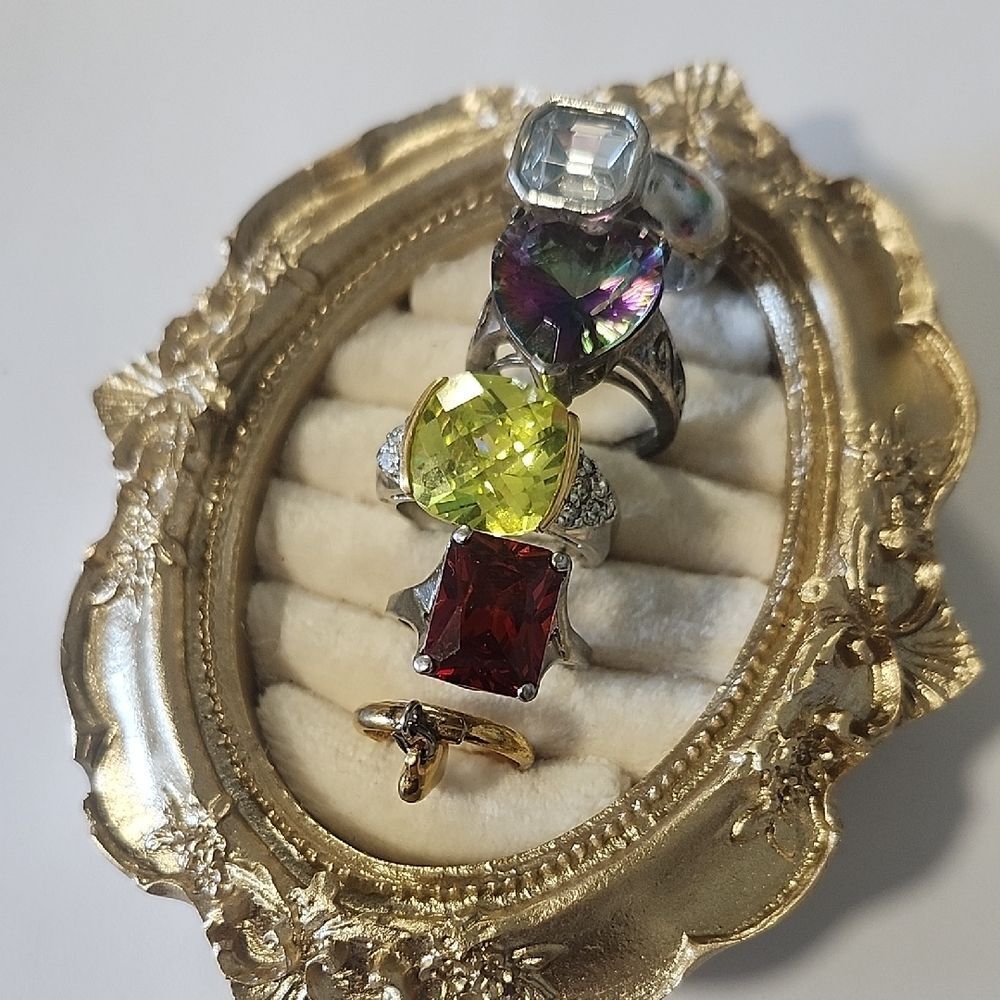 Lot Of Tarnished Rings For Crafting/Repurposing - Picture 2 of 4
